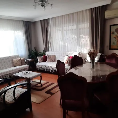 דירה 100 Meters To Sea, Ground Floor Narlidere